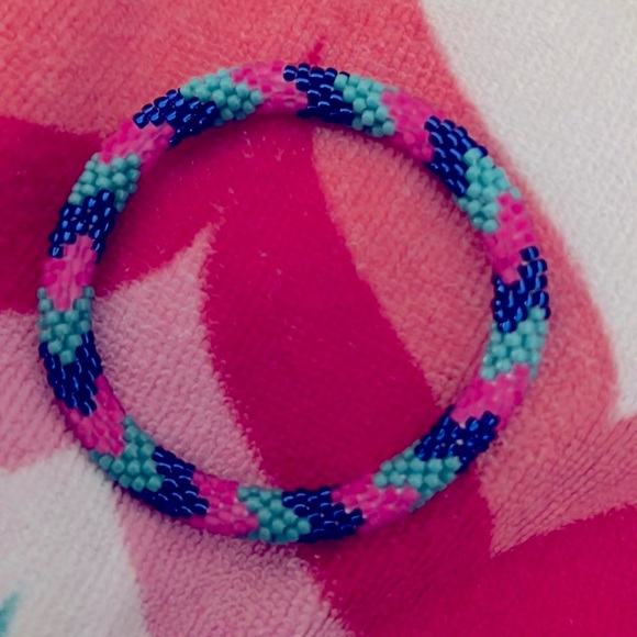 Sashka Co. Trixie Beaded Bracelet - Picture 4 of 14